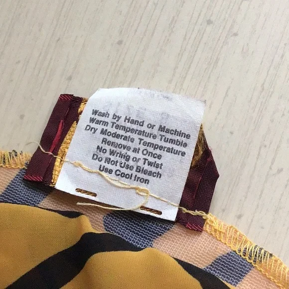 Vintage Kathy Alison blouse. Animal print. Tiger. Mustard/orange. - Picture 8 of 12